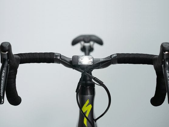 Specialized presenta tres nuevas luces coincidiendo con el solsticio de verano