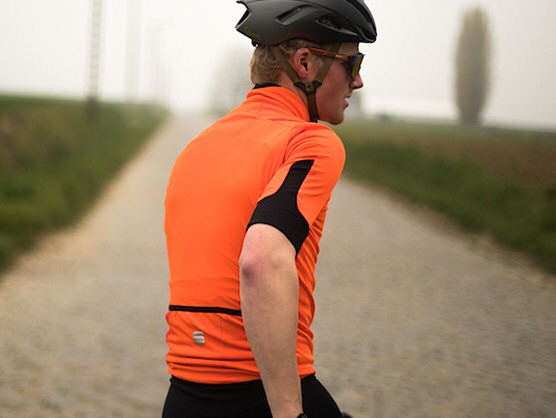 Sportful presenta la nueva Fiandre Light Norain Jacket. Mayor versatilidad, proteccin y comodidad