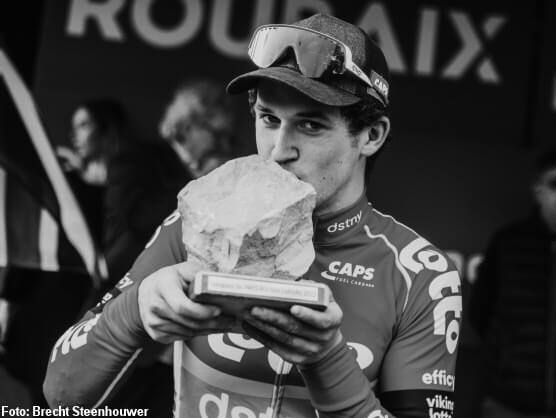Fallece Tijl De Decker, ciclista de 22 aos del equipo Lotto Dstny Development