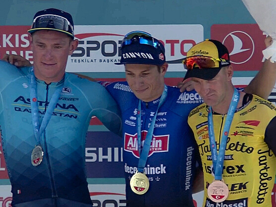 Jasper Philipsen, primer maillot azul del Tour de Turquía Jasper Philipsen, primer maillot azul del Tour de Turquía