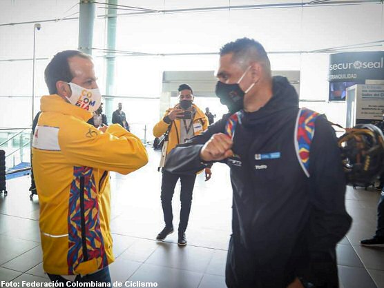 El `Vuelo del Deporte Colombiano aterriza en Madrid repleto de ilusin