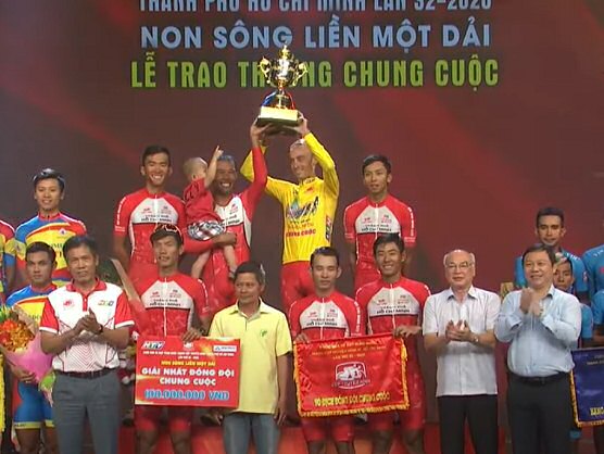 Javier Sard renueva su ttulo de vencedor de la Vuelta a Vietnam [Vdeo]