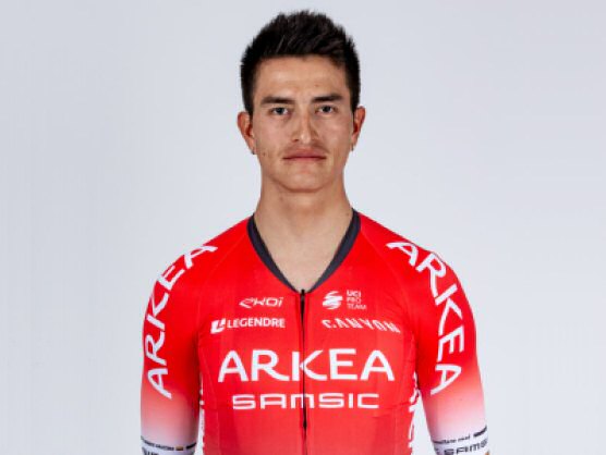 Winner Anacona sufre una cada haciendo mountain bike en Colombia