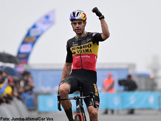 Wout van Aert se alza con la victoria en el ciclocross de Koksijde