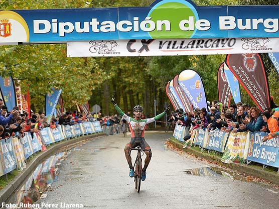 Aida Nuo y Xabier Murias ganan en Villarcayo y se adjudican el Circuito Diputacin de ciclocross