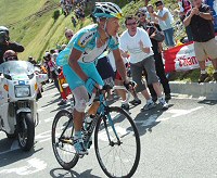 Alexandre Vinokourov anunciará mañana su regreso enrolado en las filas del Astaná Alexandre Vinokourov anunciará mañana su regreso enrolado en las filas del Astaná