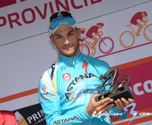 Andrea Guardini lidera el Eneco Tour tras ganar la primera etapa Andrea Guardini lidera el Eneco Tour tras ganar la primera etapa