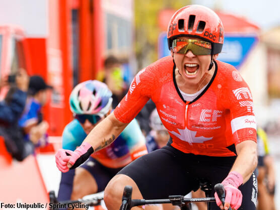 La Vuelta Femenina: Alison Jackson gana en Moncófar, Blanka Vas se viste de rojo La Vuelta Femenina: Alison Jackson gana en Moncófar, Blanka Vas se viste de rojo