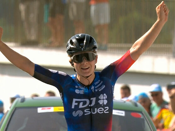 Amber Kraak se impone en solitario en la segunda etapa del Tour de Suiza Femenino Amber Kraak se impone en solitario en la segunda etapa del Tour de Suiza Femenino