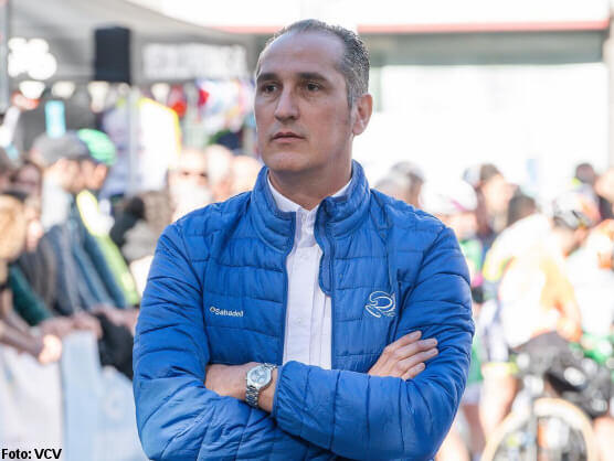 Volta a la Comunitat Valenciana: �ngel Casero: "Hac�a mucho viento y era peligroso"