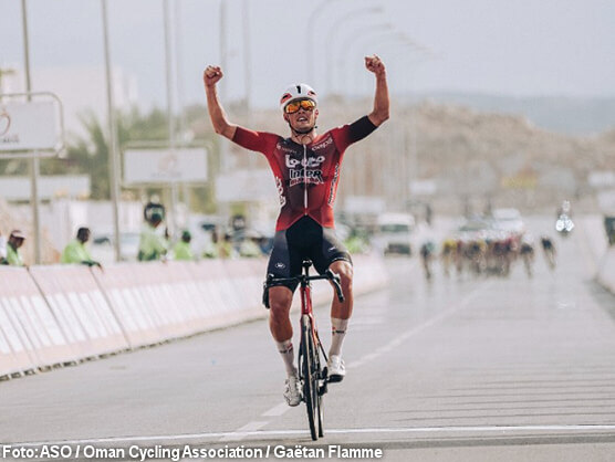 Veistroffer culmina una fuga lejana y se viste de l�der en la segunda etapa del Tour de Om�n