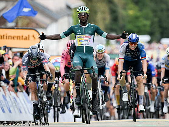 Tour de Francia: Biniam Girmay: "Cuando ganas una vez, la confianza te impulsa" Tour de Francia: Biniam Girmay: "Cuando ganas una vez, la confianza te impulsa"