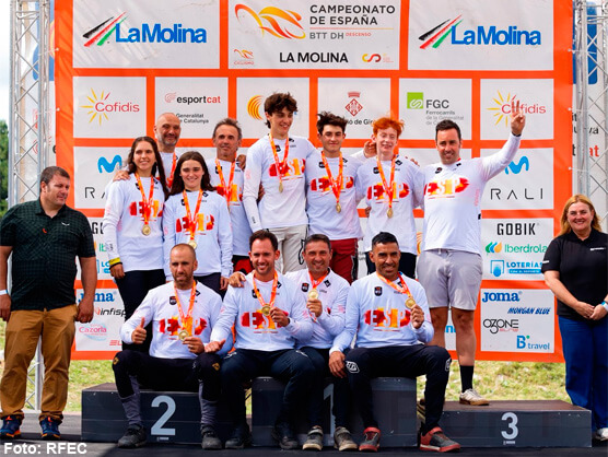 Daniel Castellanos y Natalia Méndez, campeones de España de descenso Daniel Castellanos y Natalia Méndez, campeones de España de descenso