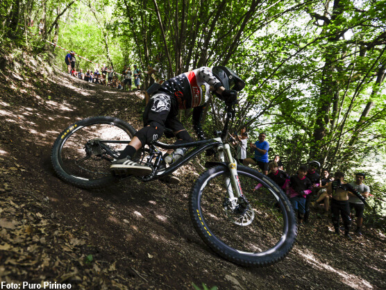 El Centro BTT Puro Pirineo celebra su décimo aniversario con el Campeonato de España de MTB Enduro El Centro BTT Puro Pirineo celebra su décimo aniversario con el Campeonato de España de MTB Enduro