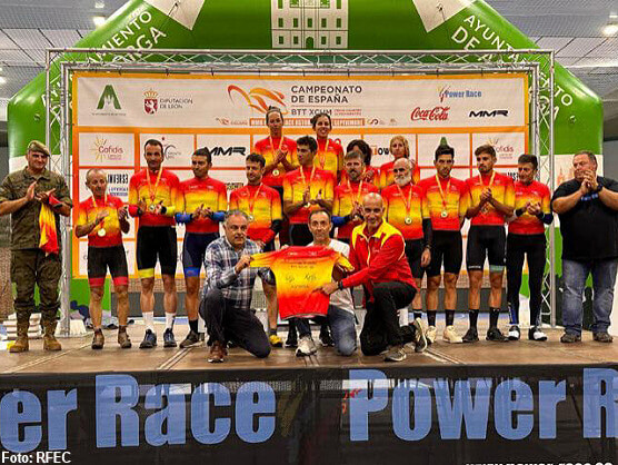 Roberto Bou y Tessa Kortekaas se proclaman campeones de España de Ultramaratón en Astorga Roberto Bou y Tessa Kortekaas se proclaman campeones de España de Ultramaratón en Astorga