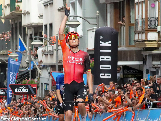 Carlos Rodríguez y Thymen Arensman lideran el Ineos Grenadiers en la Vuelta a España Carlos Rodríguez y Thymen Arensman lideran el Ineos Grenadiers en la Vuelta a España
