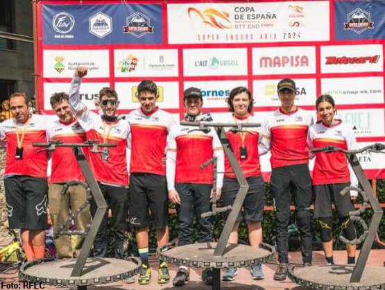 Natalia Menéndez y Edgar Carballo triunfan en el 12º Súper Enduro Arfa Natalia Menéndez y Edgar Carballo triunfan en el 12º Súper Enduro Arfa