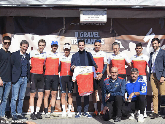 Luis Len Snchez y Mireia Benito, primeros lderes de la Copa de Espaa de Gravel