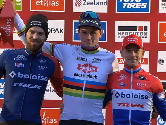 Copa del Mundo de ciclocross: Mathieu van der Poel y Puck Pieterse triunfan en Hulst Copa del Mundo de ciclocross: Mathieu van der Poel y Puck Pieterse triunfan en Hulst