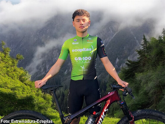 David Vizcaíno regresa al Extremadura-Ecopilas para afrontar su debut en sub-23 David Vizcaíno regresa al Extremadura-Ecopilas para afrontar su debut en sub-23