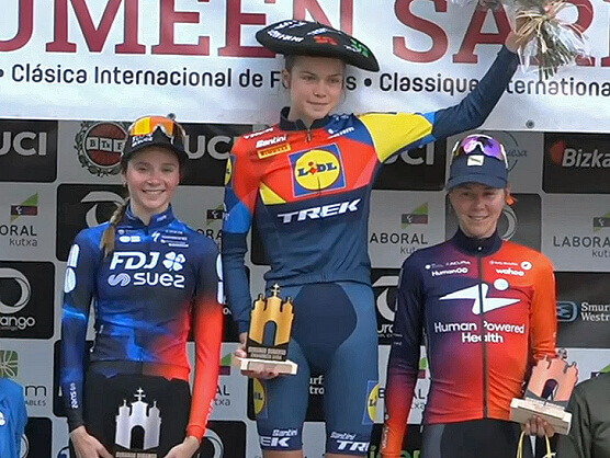 Isabella Holmgren logra una emotiva victoria en solitario en la Durango Durango Emakumeen Saria Isabella Holmgren logra una emotiva victoria en solitario en la Durango Durango Emakumeen Saria