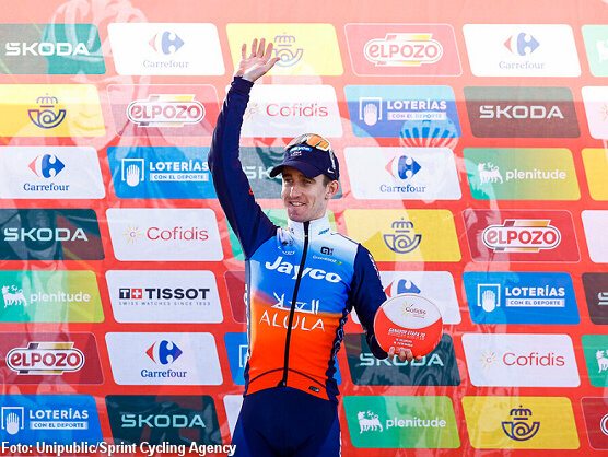 Eddie Dunbar: "Siempre soñé con ganar en una cima" Eddie Dunbar: "Siempre soñé con ganar en una cima"