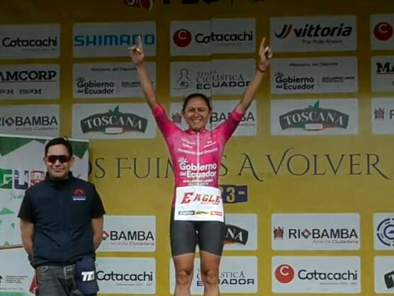 Esther Galarza se adjudica la Vuelta Femenina al Ecuador, Natalia Vasquez la última etapa Esther Galarza se adjudica la Vuelta Femenina al Ecuador, Natalia Vasquez la última etapa