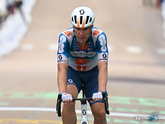 Fabio Jakobsen abandona el Tour de Francia Fabio Jakobsen abandona el Tour de Francia