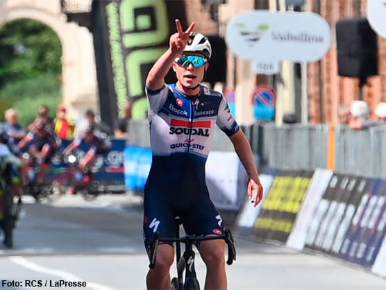Giro Next Gen: Gil Gelders gana la segunda etapa, Alec Segaert sigue lder