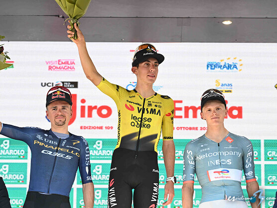 Davide Piganzoli se hace con el Giro de Emilia tras resistir en el decisivo circuito de San Luca Davide Piganzoli se hace con el Giro de Emilia tras resistir en el decisivo circuito de San Luca