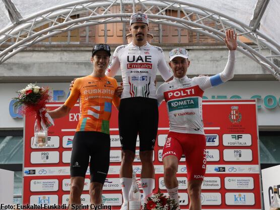 Joan Bou, segundo en el Giro de la Romaña por detrás del portugués António Morgado Joan Bou, segundo en el Giro de la Romaña por detrás del portugués António Morgado
