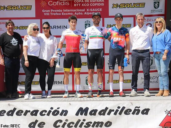 Roberto Ferreira y Bárbara Borowiecka dominan en el Gran Premio Internacional X-Sauce Roberto Ferreira y Bárbara Borowiecka dominan en el Gran Premio Internacional X-Sauce