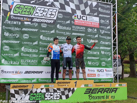 Ismael Esteban y Estibaliz Sagardoy dominan en las Green Series de Abadiño Ismael Esteban y Estibaliz Sagardoy dominan en las Green Series de Abadiño