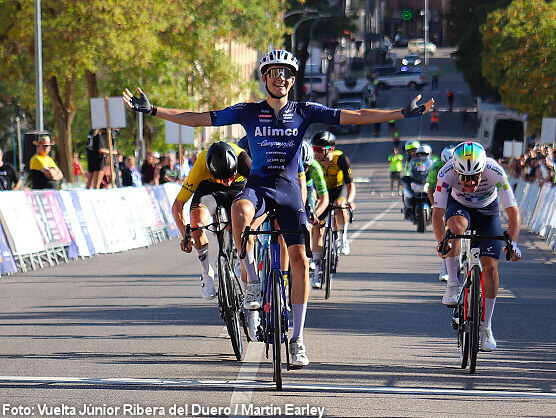 Ion Eguia gana en Aranda de Duero y Xander Graham se convierte en l�der de la Vuelta Ribera