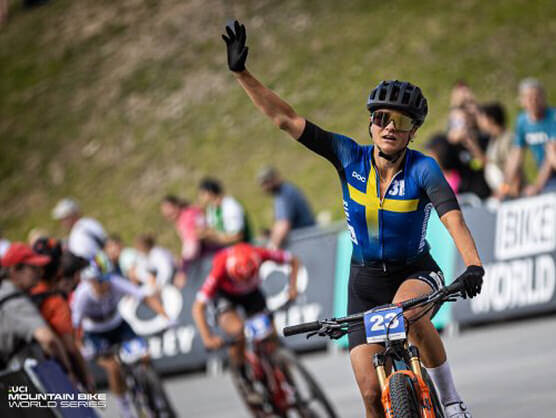 Rissveds y Schwarzbauer dominan la Copa del Mundo de Short Track de Lenzerheide