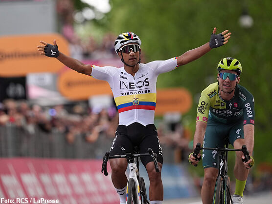 El Giro de Italia arranca con victoria y maglia rosa para Jhonatan Narváez El Giro de Italia arranca con victoria y maglia rosa para Jhonatan Narváez