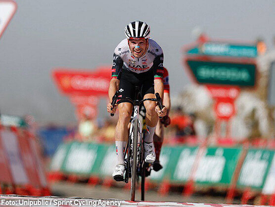 Vuelta a España: João Almeida conquista el Angliru tras una batalla épica con Jonas Vingegaard Vuelta a España: João Almeida conquista el Angliru tras una batalla épica con Jonas Vingegaard
