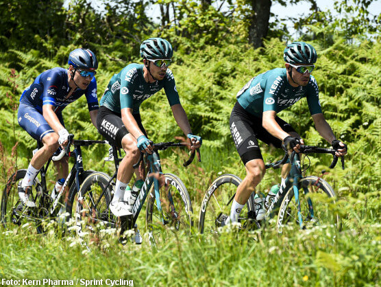 Kern Pharma y Euskaltel-Euskadi, invitados a la Vuelta a Espaa