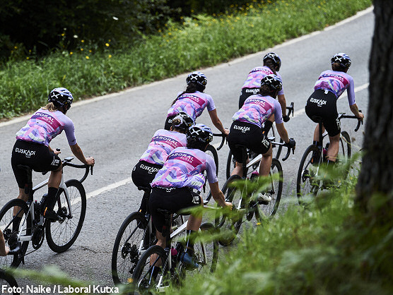 El Laboral Kutxa-Fundacin Euskadi recibe invitacin para el Tour de Francia Femenino