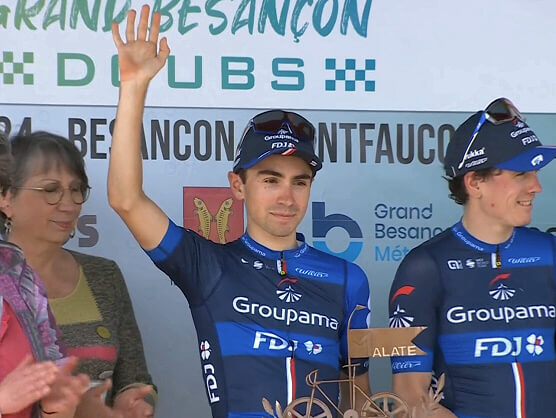 Lenny Martinez puede con Victor Langellotti en la Clsica Grand Besanon Doubs
