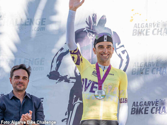 Luis �ngel Mat� y Nicky Healy se llevan la etapa reina de la Algarve Bike Challenge