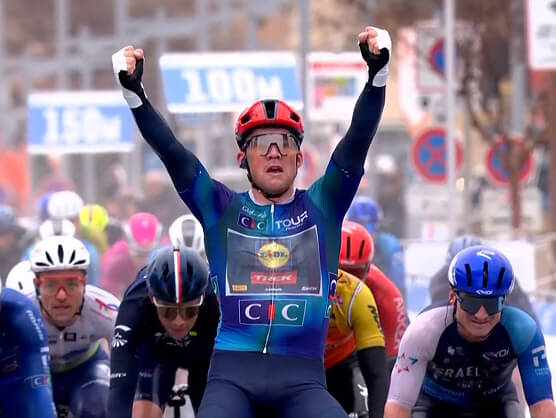 Tour de La Provenza: Mads Pedersen también gana la primera etapa Tour de La Provenza: Mads Pedersen también gana la primera etapa