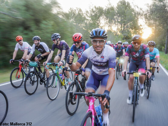Jornada pica de ciclismo en la  Mallorca 312 OK Mobility
