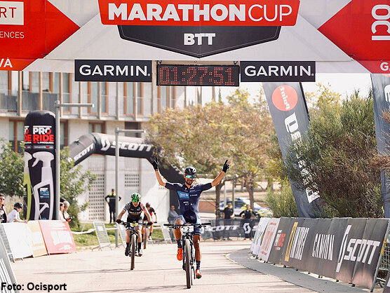 Marek Rauchfuss y Pilar Fernández se llevan la Marathon Cup BTT del Bike Show de Gavà Marek Rauchfuss y Pilar Fernández se llevan la Marathon Cup BTT del Bike Show de Gavà