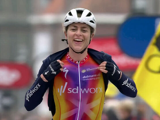 Marlen Reusser gana en solitario en la Gante-Wevelgem Femenina Marlen Reusser gana en solitario en la Gante-Wevelgem Femenina