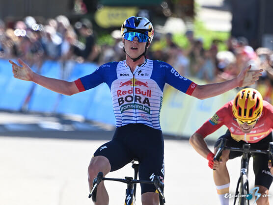 Maxim Van Gils gana en Crest-Voland y Luke Tuckwell asalta el liderato del Tour Auvernia-Ródano-Alpes Maxim Van Gils gana en Crest-Voland y Luke Tuckwell asalta el liderato del Tour Auvernia-Ródano-Alpes