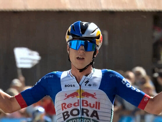 Maxim Van Gils gana en Crest-Voland y Luke Tuckwell asalta el liderato del Tour Auvernia-Ródano-Alpes Maxim Van Gils gana en Crest-Voland y Luke Tuckwell asalta el liderato del Tour Auvernia-Ródano-Alpes