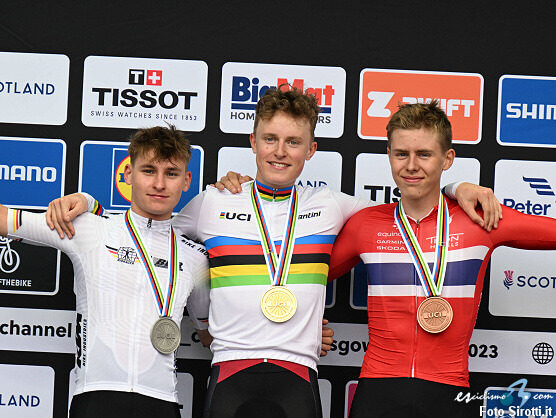 El ciclista dans Albert Philipsen se cuelga el oro en la prueba jnior en ruta
