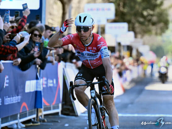 Nicol� Garibbo estrena el Giro de Cerde�a con un triunfo en Bosa y se viste de l�der