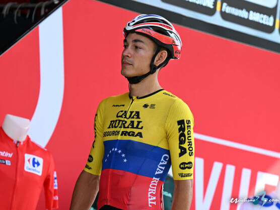 Orluis Aular, indispuesto, abandona la Vuelta a España Orluis Aular, indispuesto, abandona la Vuelta a España